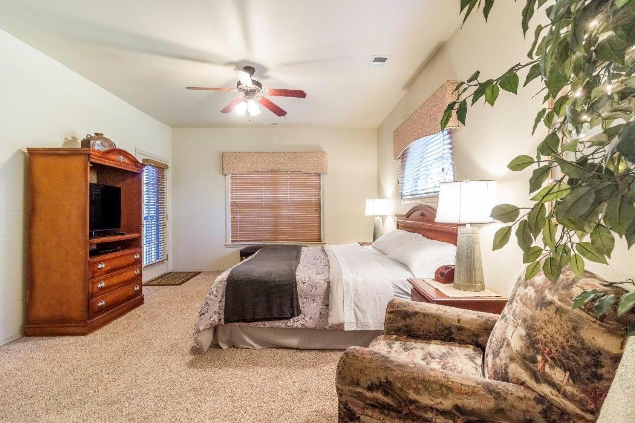 בראנסון Pools Sleeps 10 Close To 76 Silver Dollar City 0502 מראה חיצוני תמונה